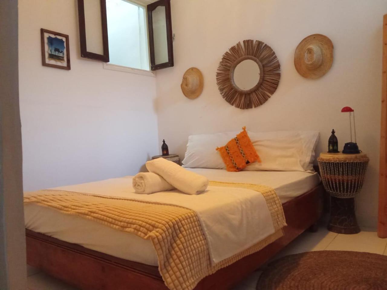 Surfer Rosa Hostel Tamraght Екстериор снимка